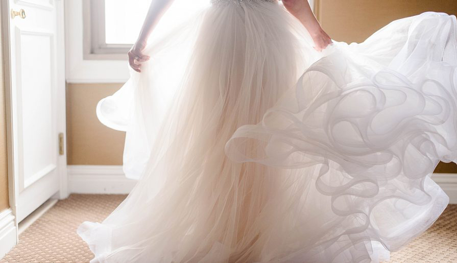 bride in house room