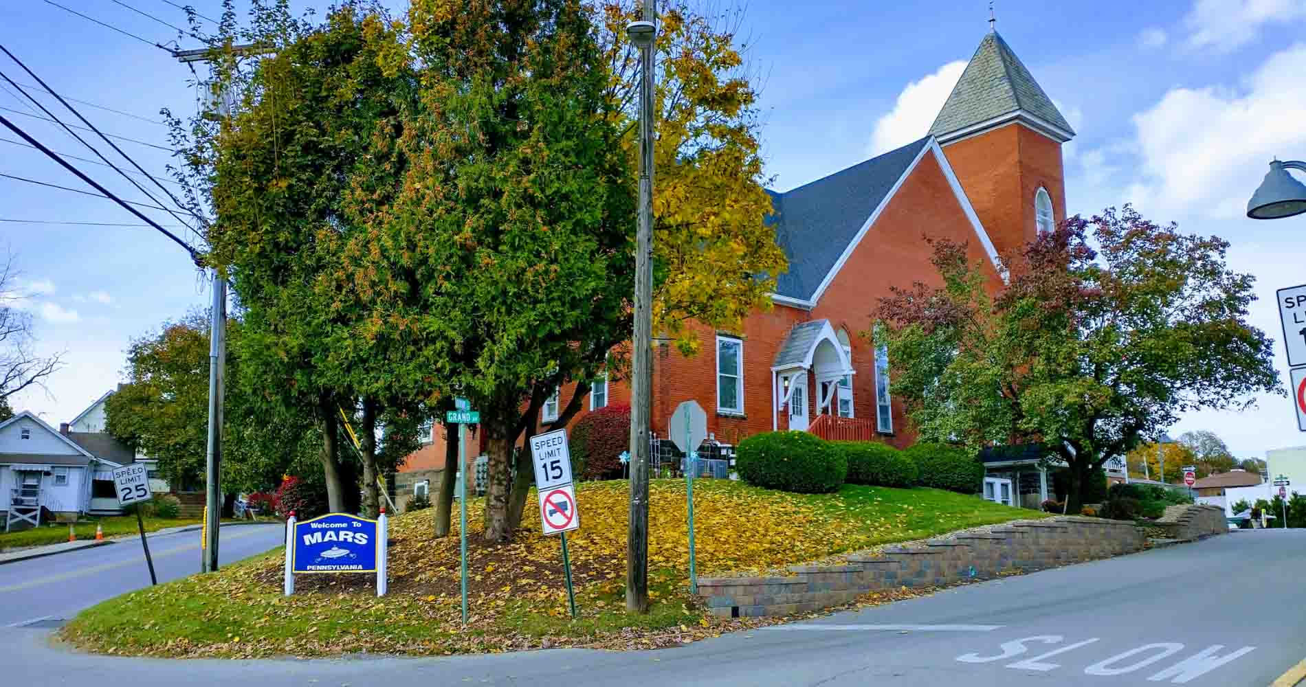 A red-brick church